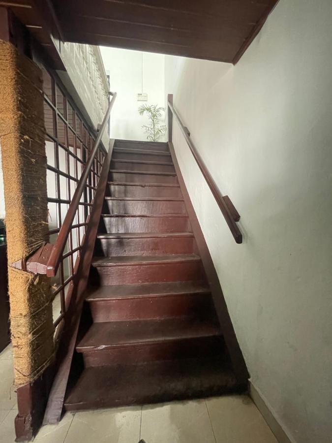 Bunk House Fort Kochi מראה חיצוני תמונה
